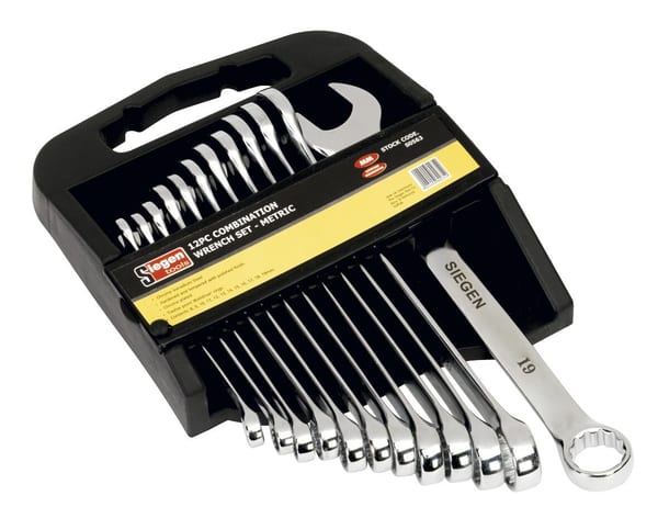 12pc Metric Combination Spanner Set in sturdy case from Siegen