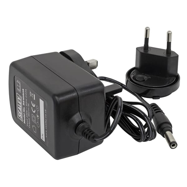 15V Universal Adaptor 1.0A