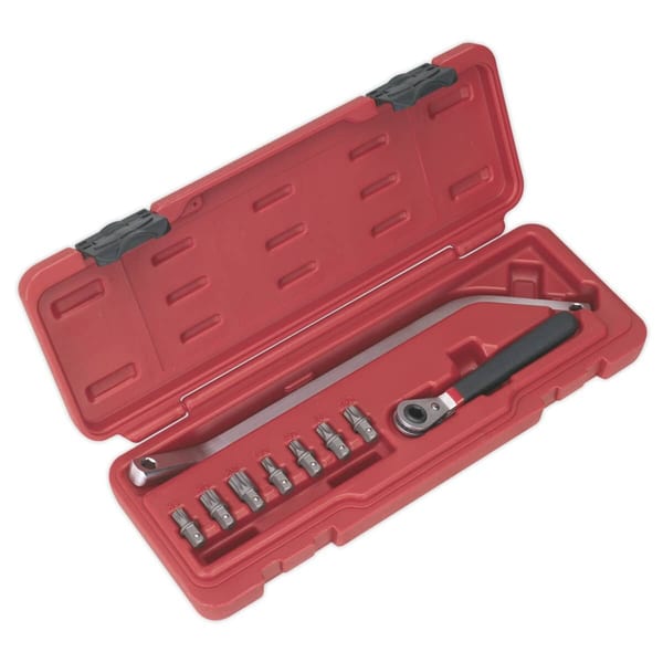Door Hinge & Handle Removal Kit with ratchet and sockets in red case