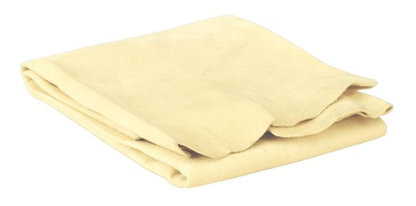 Genuine Chamois cleaning cloth, 2.5ft², perfect for indoor and outdoor cleaning tasks.