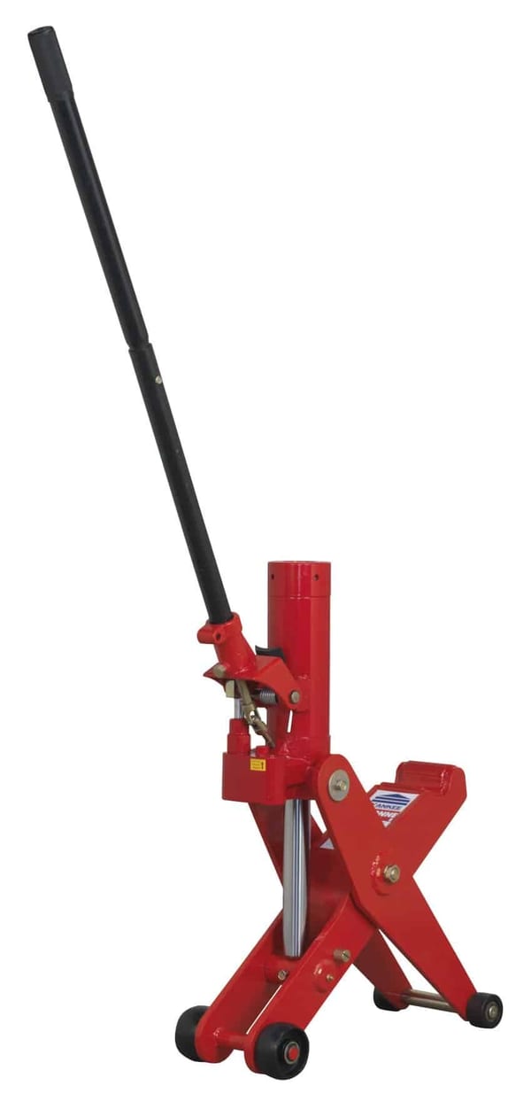 Hydraulic Forklift Tractor Jack 4/5 tonne for lifting and towing heavy loads