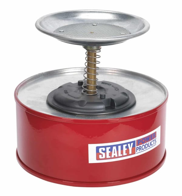 1L plunger can with metal base and spring mechanism for efficient pouring.