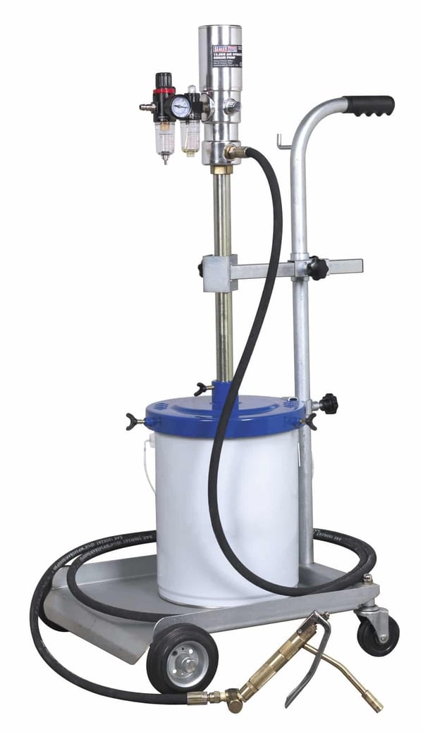 12.5kg air operated grease pump for garage and motoring use.