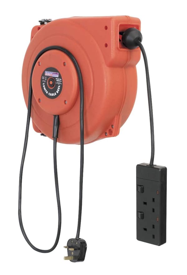 Retractable 10m cable reel with 2 x 230V sockets for safe power access.