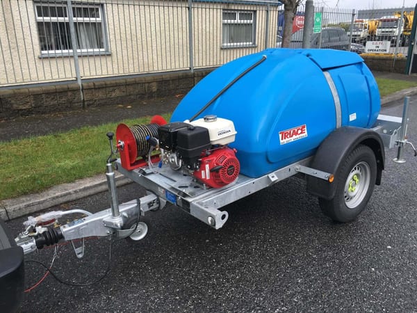 Trailer Bowser 13hp Honda Petrol