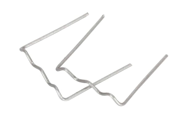 U-Staples 0.6mm for body and trim use, pack of 100, ideal for garage and motoring projects.