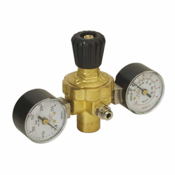 Brass gas pressure regulator featuring dual gauges for accurate pressure monitoring, suitable for various gas applications.