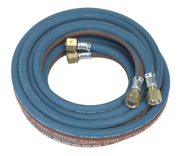 Oxygen and acetylene welding hose set with brass fittings, suitable for welding applications, featuring durable blue and brown rubber hoses.