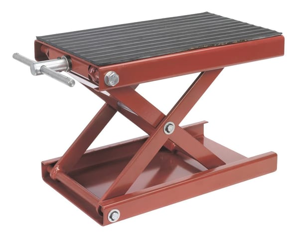 Heavy-duty scissor stand for motorcycles, supports up to 450kg.