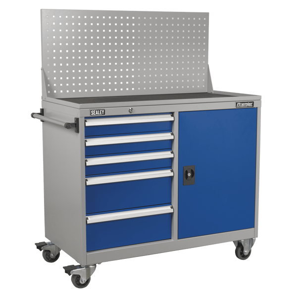 Industrial(TM) Mobile Workstation with 5 Drawers & 1 Shelf