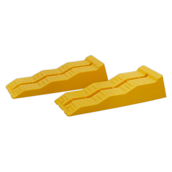 Levelling Ramps - 3-Stage 2.5 Tonne Capacity per Ramp 5 Tonne Capacity per Pair
