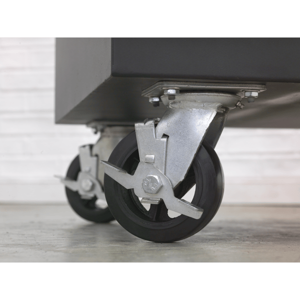 Superline PRO(R) Heavy-Duty Tool Vault with Wheel Kit